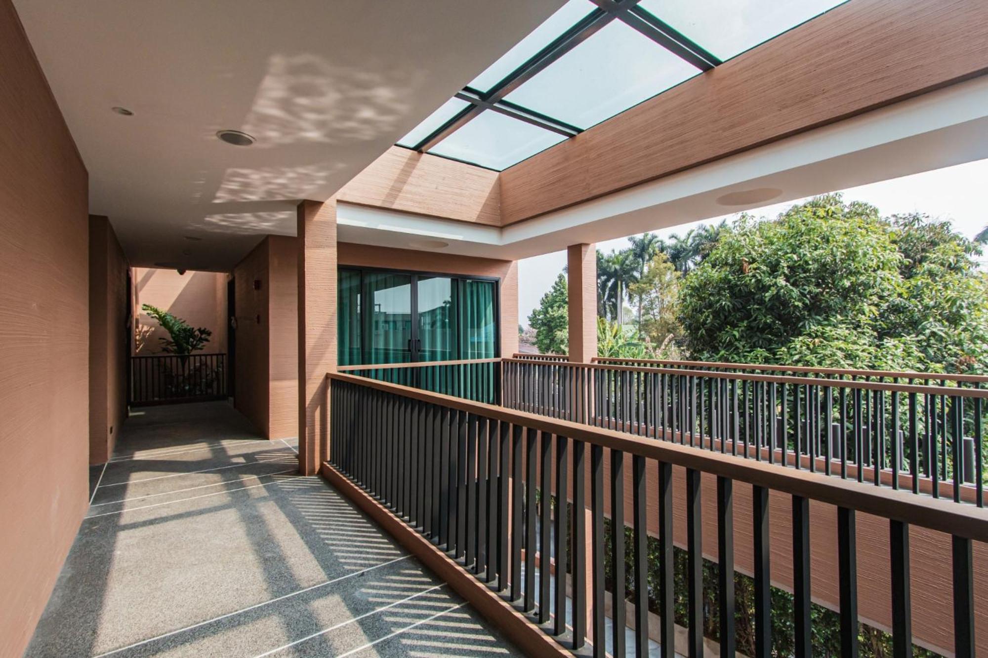 Rachabhura Hotel Ratchaburi Exterior photo